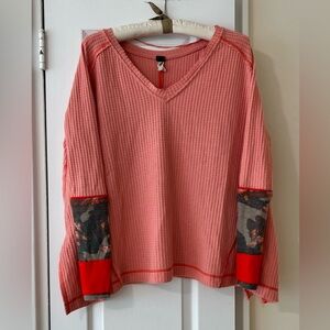 We the Free long sleeve shirt, women’s L, waffle fabric with patterned sleeves